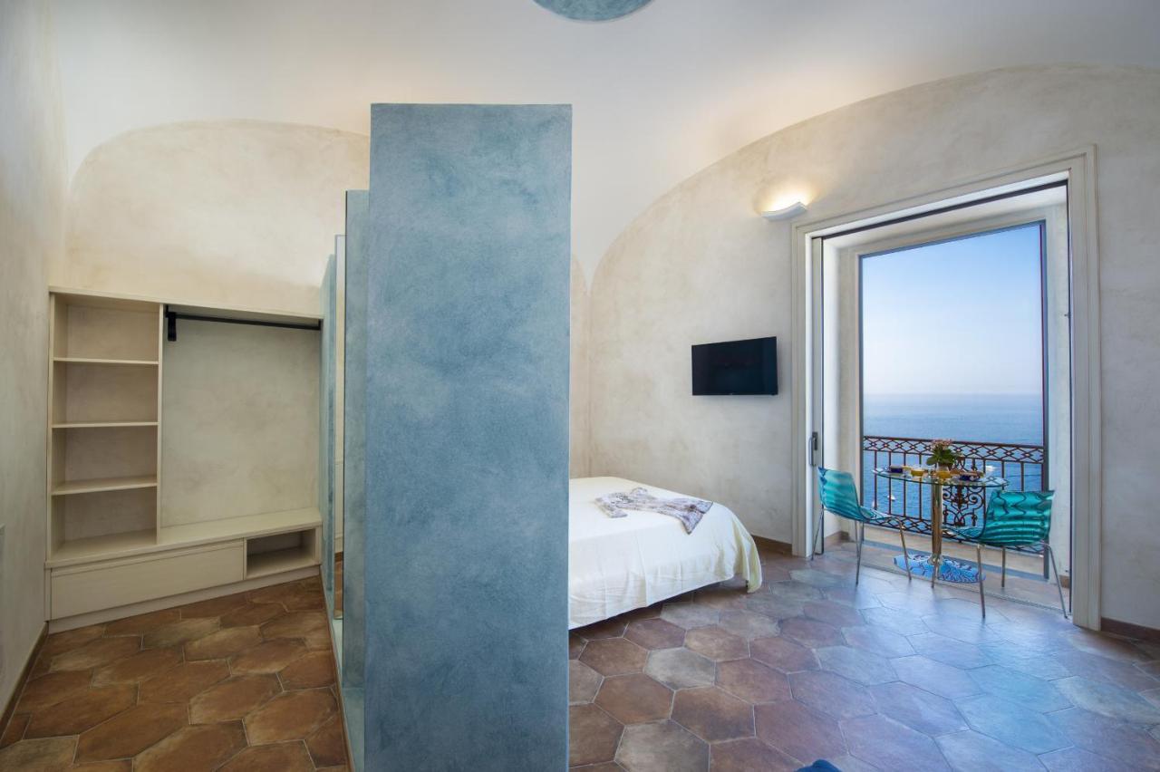 AMORE RENTALS - Casa Volte Alte Positano Esterno foto