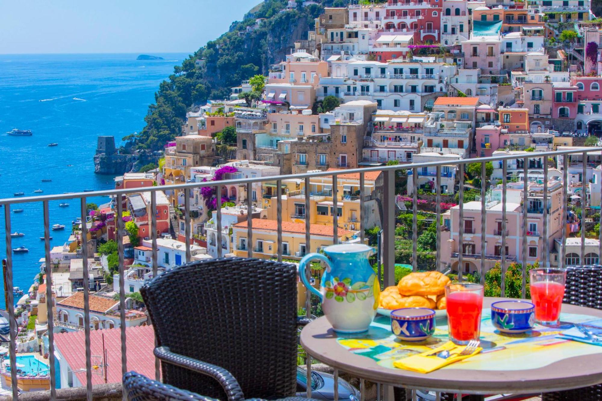 AMORE RENTALS - Casa Volte Alte Positano Esterno foto