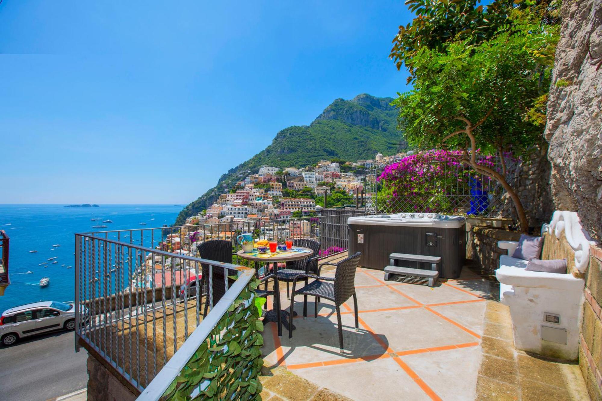 AMORE RENTALS - Casa Volte Alte Positano Esterno foto