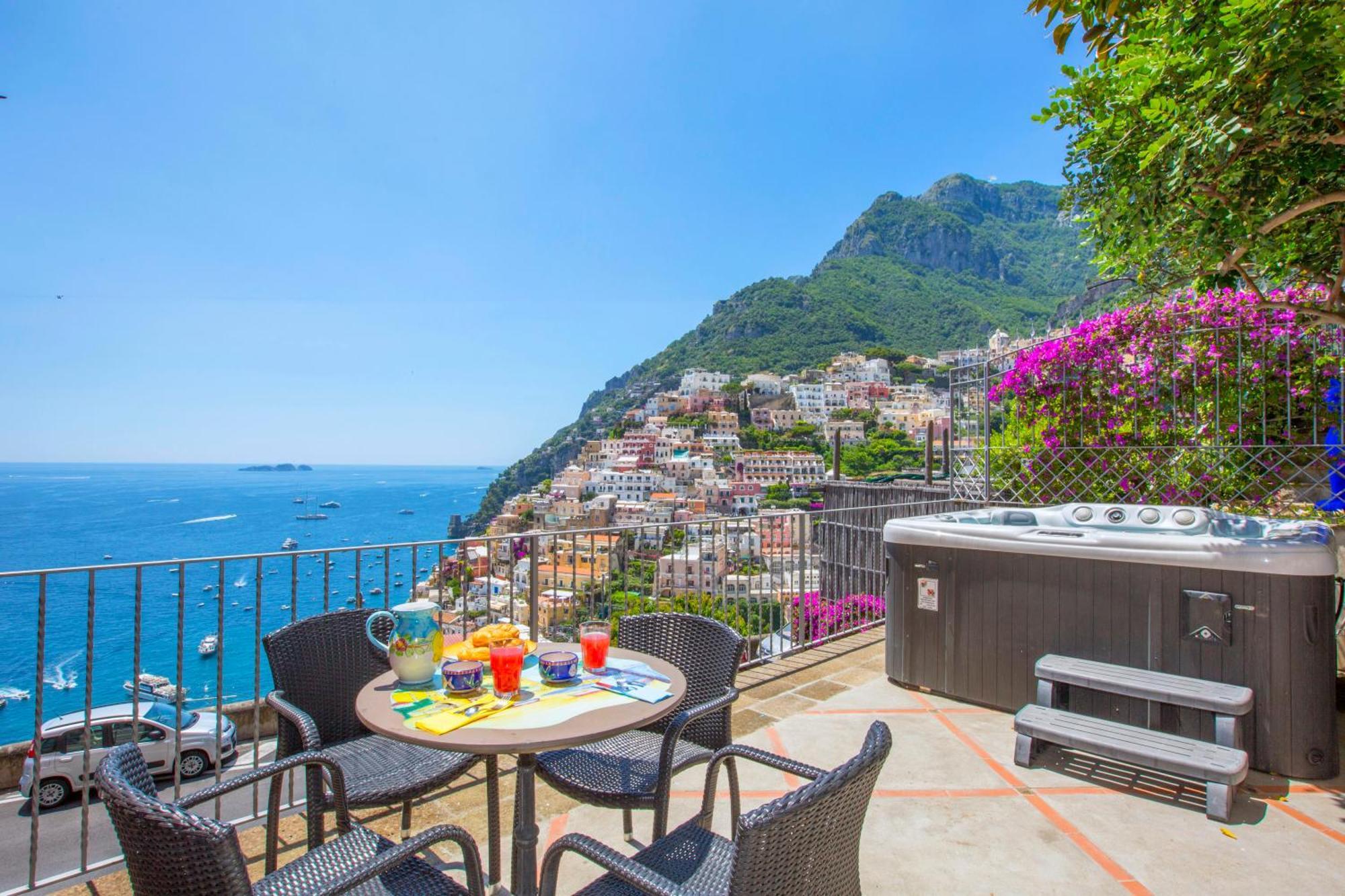 AMORE RENTALS - Casa Volte Alte Positano Esterno foto