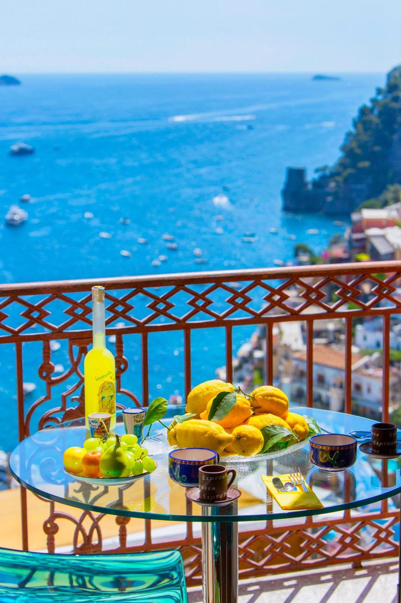 AMORE RENTALS - Casa Volte Alte Positano Esterno foto