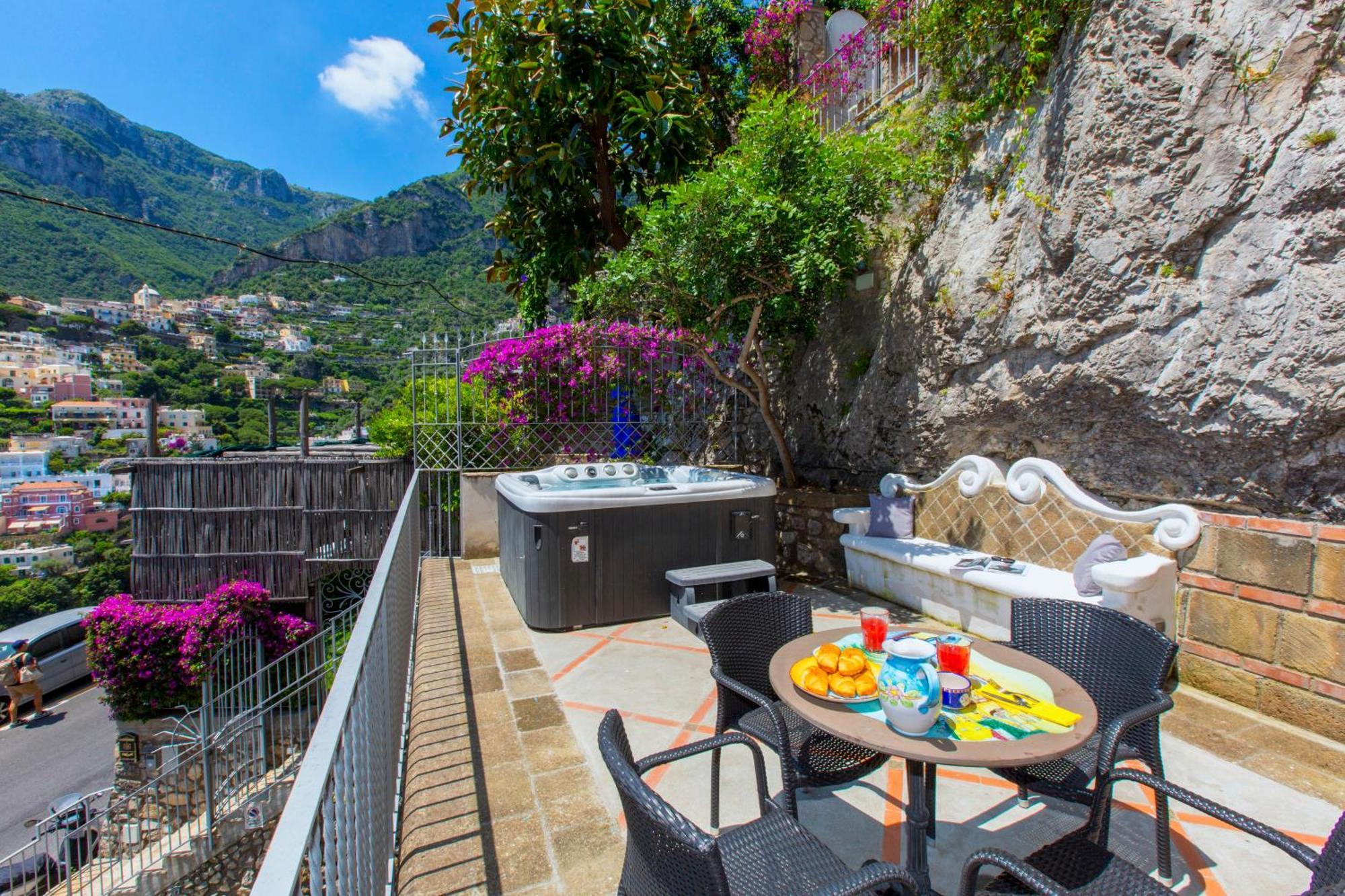 AMORE RENTALS - Casa Volte Alte Positano Esterno foto